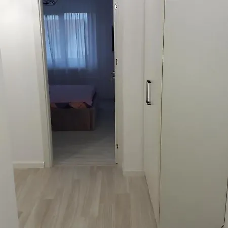 Apartament Tina